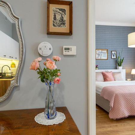 Smile Apartments Center Krakow Old Town ภายนอก รูปภาพ